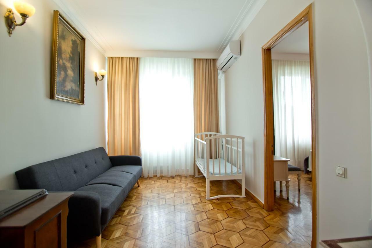 Seaside Luxury Apartment Batoemi Buitenkant foto